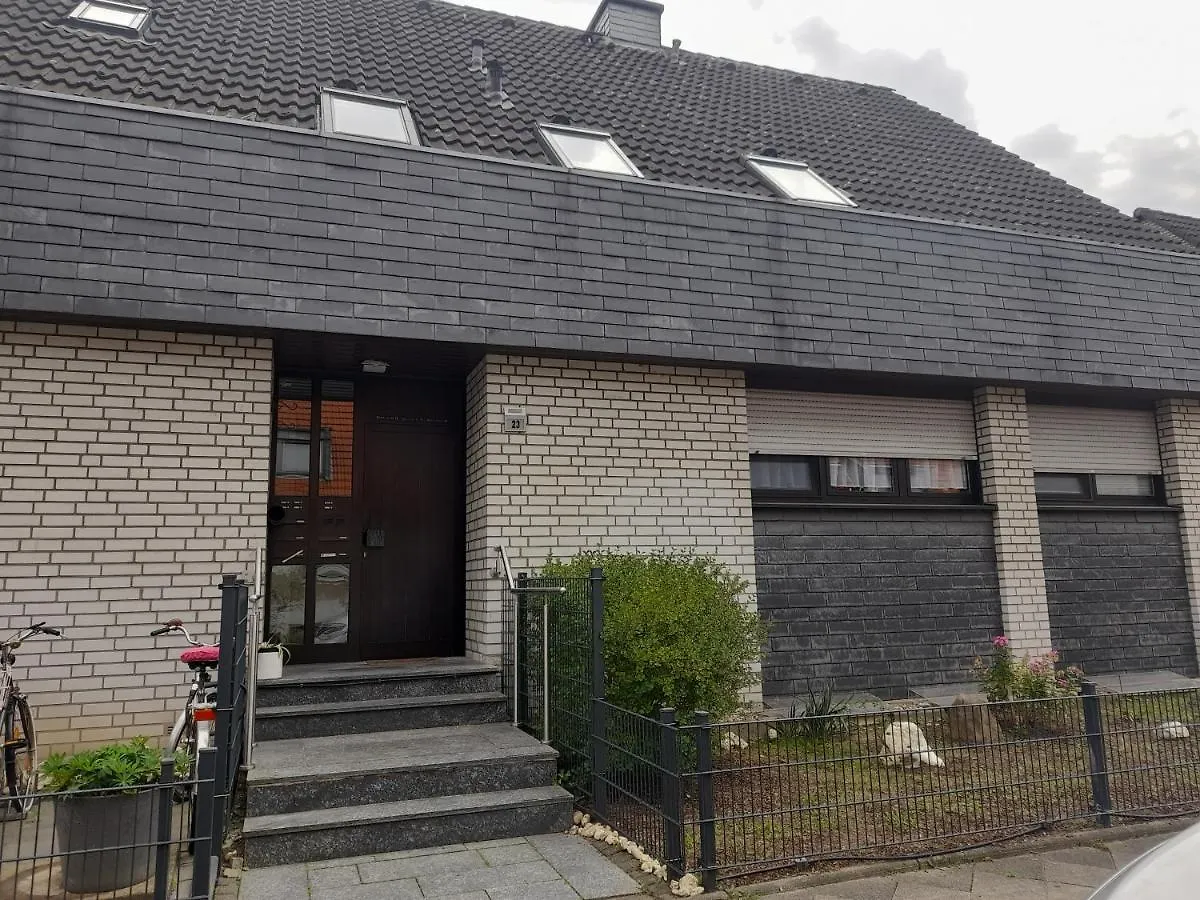 Messe Flughafen Apartment Dusseldorf Germany